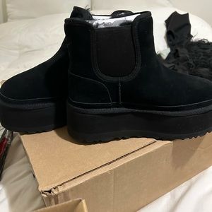 Uggs NEUMEL PLATFORM CHELSEA Boots